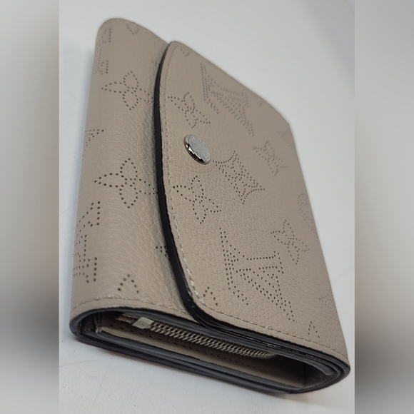Louis Vuitton Mahina Iris Monogram Bi Fold Wallet - Picture 7 of 12